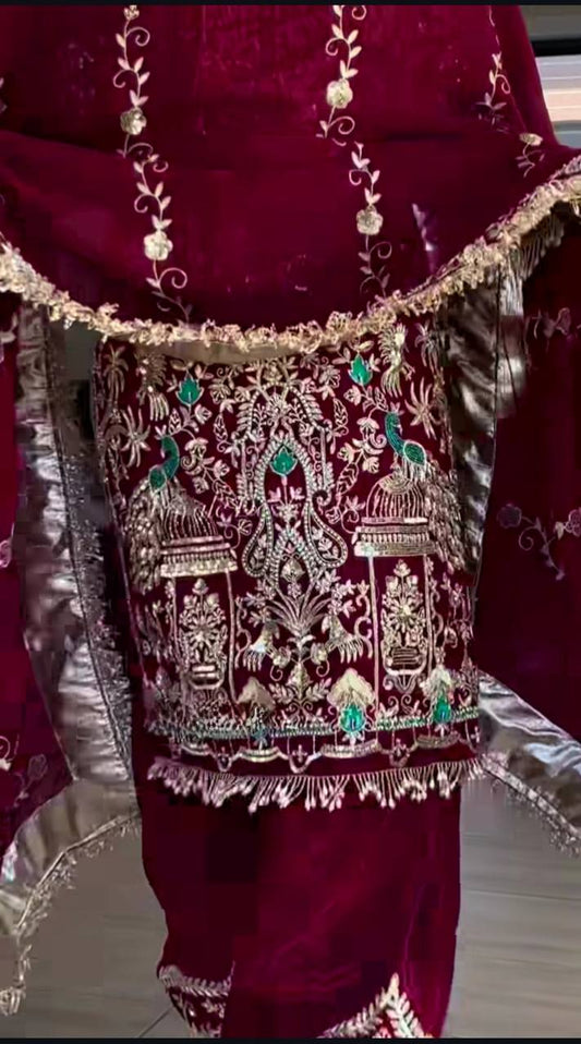 A Stunning Pair of Maroon and Gold Elegance