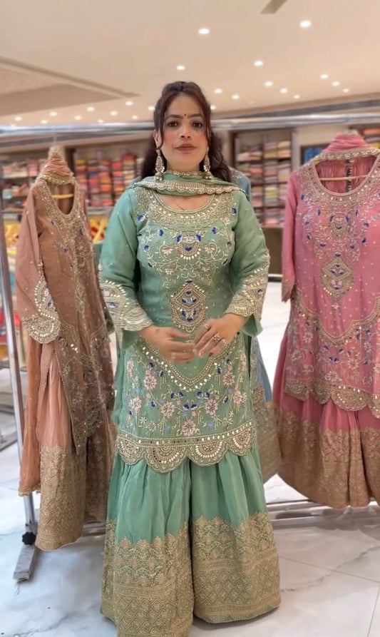 A Fashion Display of Elegance